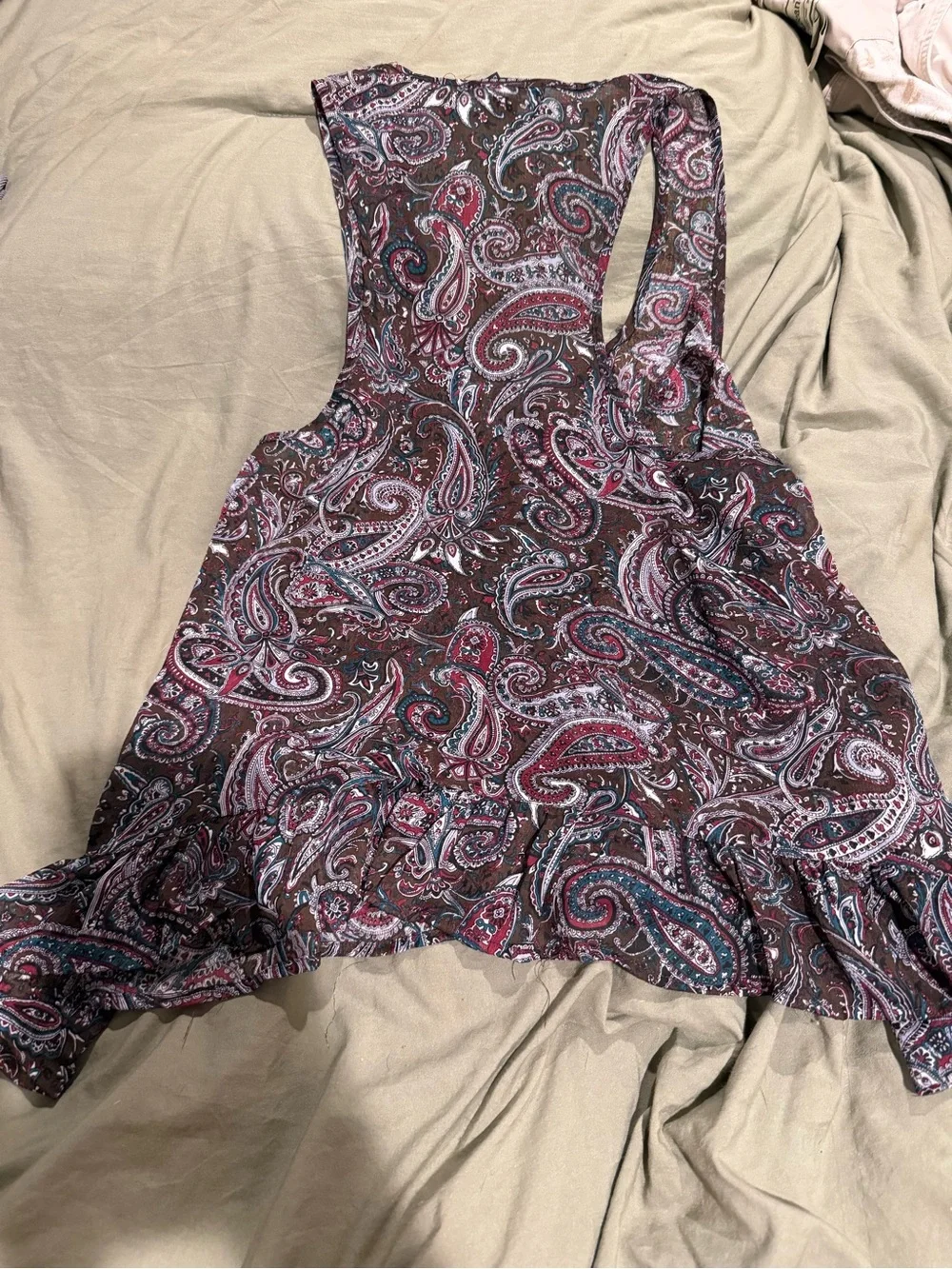 Burgundy Paisley Sleeveless racer back tank